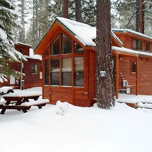 *** Holiday park Cedar Pines United States